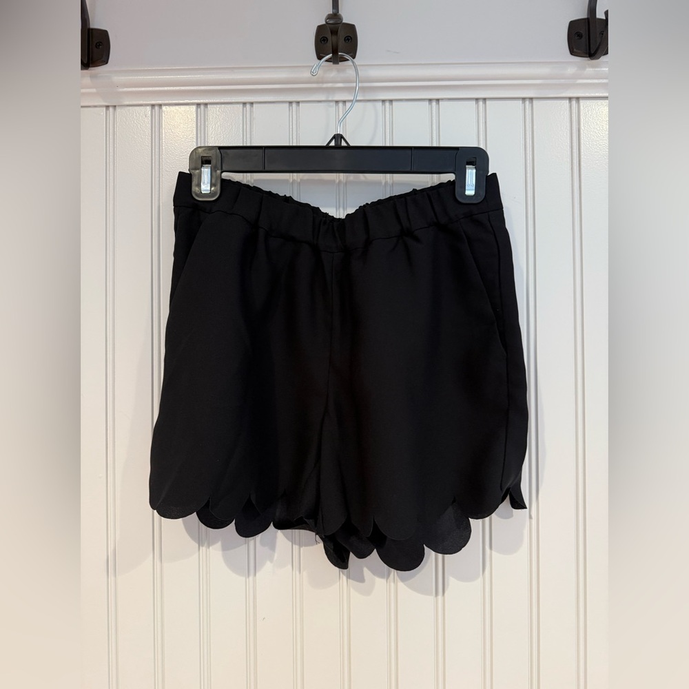 Madewell Black Scalloped High Waist Shorts